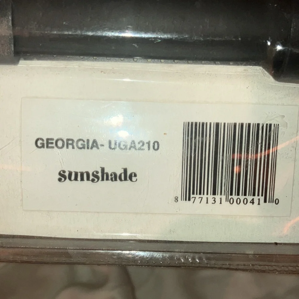 Sunshade - Picture 5 of 5